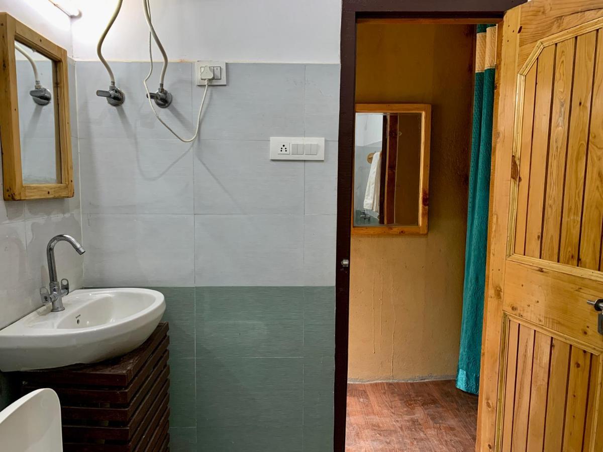 The Hostalgic Jibhi Extérieur photo